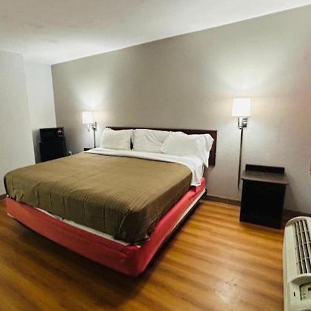 Super 7 Inn By Oyo Tupelo Hwy 178 Buitenkant foto