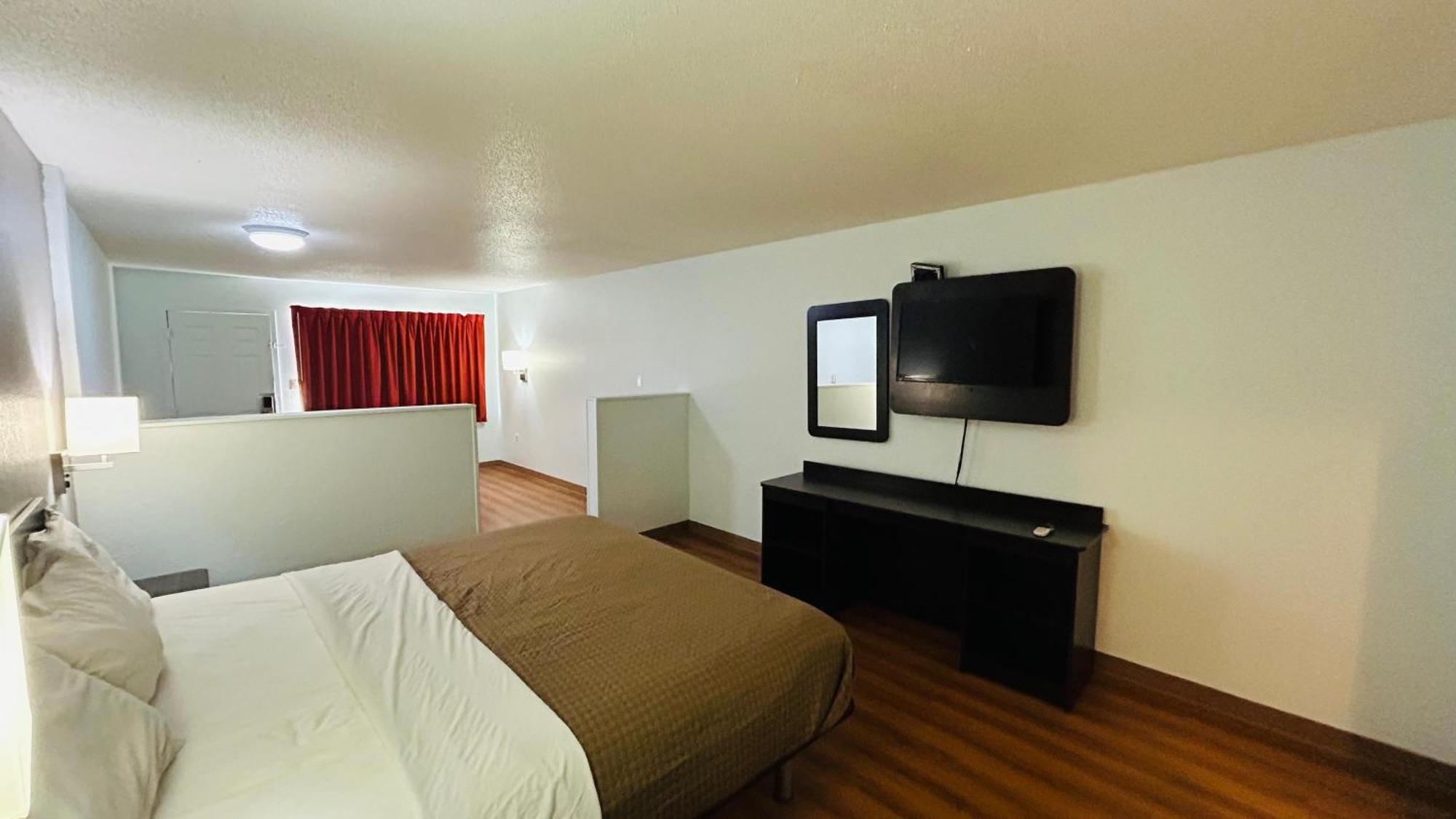 Super 7 Inn By Oyo Tupelo Hwy 178 Buitenkant foto