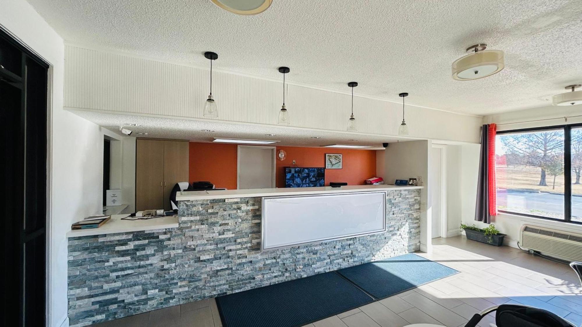 Super 7 Inn By Oyo Tupelo Hwy 178 Buitenkant foto
