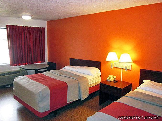 Super 7 Inn By Oyo Tupelo Hwy 178 Buitenkant foto