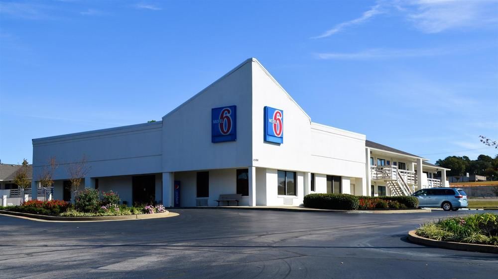 Super 7 Inn By Oyo Tupelo Hwy 178 Buitenkant foto